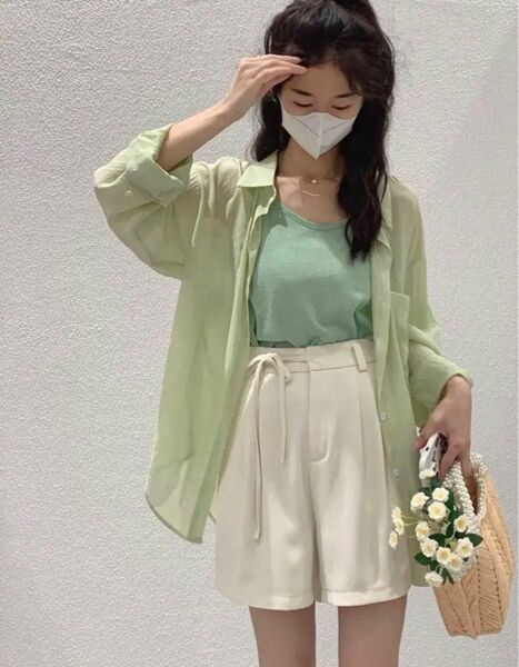 シアーシャツ　グリーン　韓国ファッション