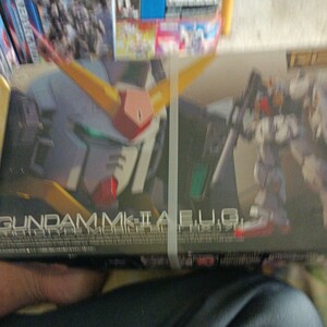 RX-178ガンダムMK2エウーゴ仕様 （1/144スケール リアルグレード（RG） 08 機動戦士Zガンダム 2174360）