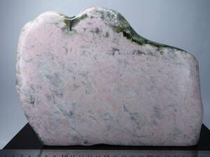 軟玉 　桃簾石　 ネフライト　約4.35kg 　鑑賞石　 インテリア　 高透過軟玉 　装身具用材 　原石　 鉱物 