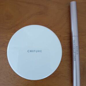 美品、数回使用のみ☆CHIFURE ちふれ プレストパウダーS1＆AYAKA綾花 スムースリップライナー273 ローズ系 日本製