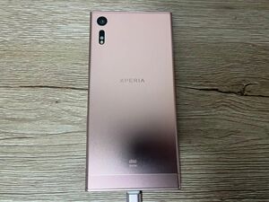 Xperia XZ ピンク ROM32GB au RAM3GB