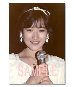 ◇◇　岡田有希子　Ａ３　ポスター　超光沢　大判　４２cm×３０.５cm ！　生 写真　◇439◇ ジュニア アイドル 等身大 風 Ｌ