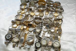 F629 много наручные часы 50 позиций комплект Vintage аксессуары мужской женский совместно . суммировать продажа комплектом кварц неподвижный товар 