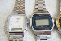 F870 CASIO/カシオ クォーツ デジタル メンズ 腕時計 7点セット アクセサリー 大量 まとめて おまとめ まとめ売り 不動品_画像2