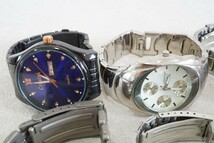F1023 メンズ 腕時計 7点セット QUARTZ/クォーツ ヴィンテージ アクセサリー 大量 まとめて おまとめ まとめ売り 色々 不動品_画像2