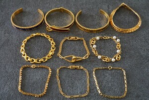 B1280 abroad made contains Gold color bracele bangle arm wheel Vintage accessory large amount set together . summarize set sale 