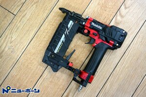 D929★makita マキタ AT451H 4mm 高圧 フロアタッカ ※難あり★USED★＜ニューポーン＞