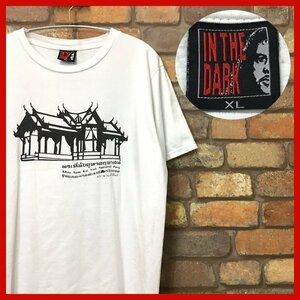 ME11-103★USA直輸入★状態良好★【IN THE DARK】白 染込みプリント クルーネック 半袖 Tシャツ【ユニセックス XL】USA古着 バンド