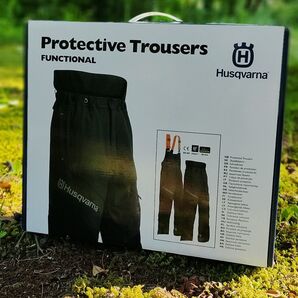 Husqvarna ハスクバーナ チェーンソーパンツ