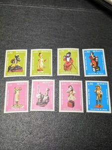 モナコ切手 「からくり人形」未使用8種揃　1983年発行ヒンジなし