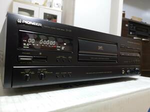 PIONEER D-05 digital audio tape deck (DAT) Junk 