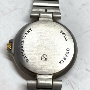 f001 Z4 46. Dunhill ダンヒル ミレニアム アナログ クォーツ 腕時計 ホワイト文字盤 デイトカレンダー メタルベルト 動作品の画像5