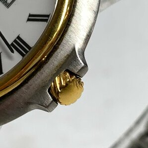 f001 Z4 46. Dunhill ダンヒル ミレニアム アナログ クォーツ 腕時計 ホワイト文字盤 デイトカレンダー メタルベルト 動作品の画像3