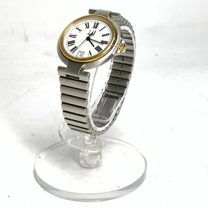 f001 Z4 46. Dunhill ダンヒル ミレニアム アナログ クォーツ 腕時計 ホワイト文字盤 デイトカレンダー メタルベルト 動作品の画像4
