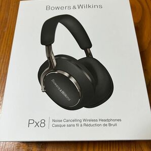 Bowers & Wilkins px8