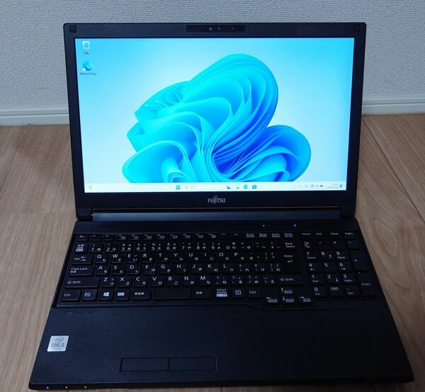 富士通 LIFEBOOK A5510/DX FMVA8204LP Core i3 10110U 　Windows11 Office