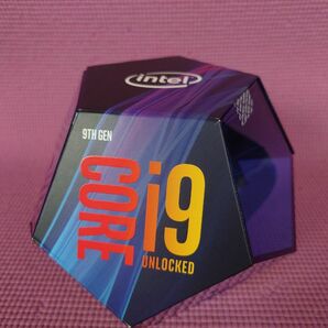 インテル Intel Core i9 9900K 動作品