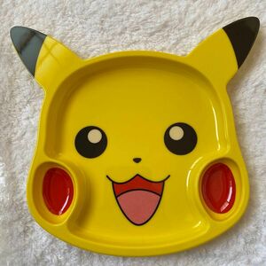 ピカチュウ　ポケモン　非売品　プレート