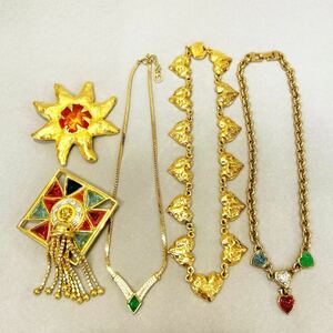  abroad made Gold color gorgeous necklace brooch 5 point set Vintage color stone Kirakira accessory set sale brand contains 