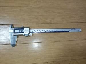 mitsutoyo digital vernier calipers 200mm Mitutoyo