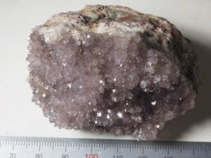 国産鉱物　栃木県万珠鉱山の紫水晶
