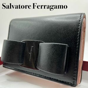 【美品】Salvatore Ferragamo フェラガモ 二つ折り財布 ヴァラリボン ピンク ブラック バイカラー レザー