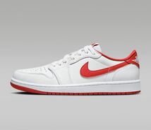 新品未使用 30cm AIR JORDAN 1 LOW OG NIKE ナイキ US12 UNVERCITY RED 赤 ジョーダン 完売_画像3