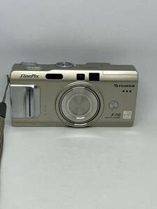 FUJIFILM 富士フィルム コンパクト デジカメ FinePix ファインピックス F710 動作未確認 現状中古