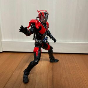 S.H.Figuarts 仮面ライダー超デッドヒートドライブ