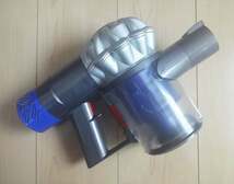 ■中古動作品■可能な限り分解清掃除菌済み■Dyson・ダイソン・コードレス掃除機・V6：SV07・バッテリー無し■_画像5