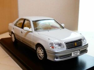 国産名車コレクション 1/43 トヨタ クラウン toyota crown 2001 白 アシェット 旧車 クラシックカー ミニカー Ｔ1