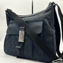 1円◆美品 グッチ GUCCI ショルダーバッグ メッセンジャーバッグ GG柄 キャンバス ビジネス メンズ 黒 ブラック 斜め掛け レディース 鞄_画像1