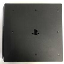 【動作品】★PlayStation4 Pro 本体 箱付き CUH-7200BB01 ジェット・ブラック 1TB★ 初期化済/箱ダメージ有/SONY/PS4/プレステ4 G240520-61_画像4