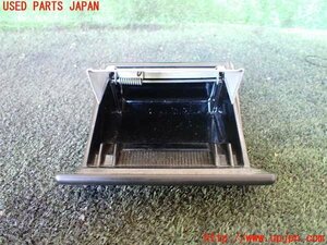 1UPJ-15367821]ハイラックスサーフ(VZN185W)灰皿1 中古