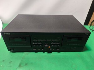 「2FY112」TEAC カセットデッキ W-890R 通電確認 再生ok 8番目写真（DOLBY B NR)ボタン壊れ (240508)
