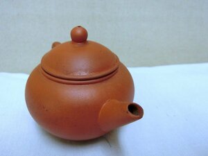 古董古玩！【急須 中国 　中国宜興　小振り品・60・茶器　茶道具 】◆朱泥　朱砂　壷　薬缶 茶碗　茶釜　電熱器　骨董　花器※円安！買得