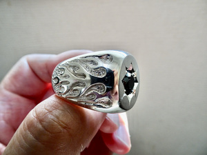 . tail engraving [ one star black zirconia, fire pattern ellipse. signet ring ] hand made 171