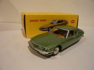 DINKY TOYS