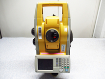 TOPCON トプコン GPT-9005AC 自動視準 トータルステーション 測量機器 バッテリー 充電器 他付属品有 管理6X0508F-H8_画像3