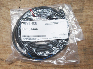 未使用 KEYENCE キーエンス OP-87444 モニタ電源ケーブル 管理6I0517I-YP