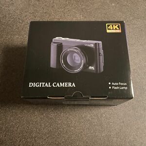 Jumobuis デジタルカメラ4K コンパクト オートフォーカス　32G SDカード付き