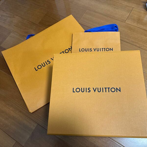 LOUIS VUITTON ショッパー＆空箱セット