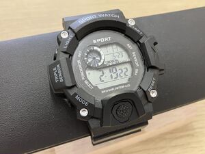 スポーツウォッチ 稼働 腕時計