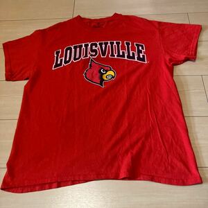 ファナティクス ルイビル・カージナルス 半袖Tシャツ Mサイズ ルイビル大学 バスケットボールチーム Fanatics LOUISVILLE (240512)