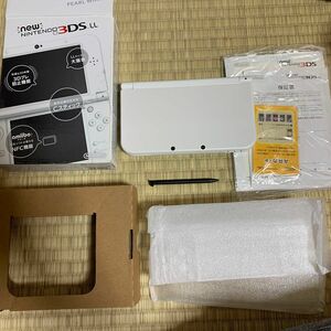 【美品】Newニンテンドー 3DSLL パールホワイト