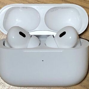 AirPods Pro 2 第二世代 イヤホン 中古