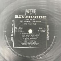 I0516A3 ビル・エヴァンス BILL EVANS TRIO SUNDAY AT THE VILLAGE VANGUARD LP レコード 音楽 ジャズ JAZZ SMJ-6201 国内盤 _画像5