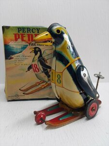 .. игрушка PERCY PENGUIN жестяная пластина 1950 годы подлинная вещь сделано в Японии фрикцион пингвин лыжи с ящиком смешанные товары 