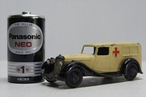 [珍品]Dinky Toys 救急車/クリーム ダイキャスト ミニカー 1940年代 当時物 ディンキートイ イギリス製 老舗 雑貨_画像8