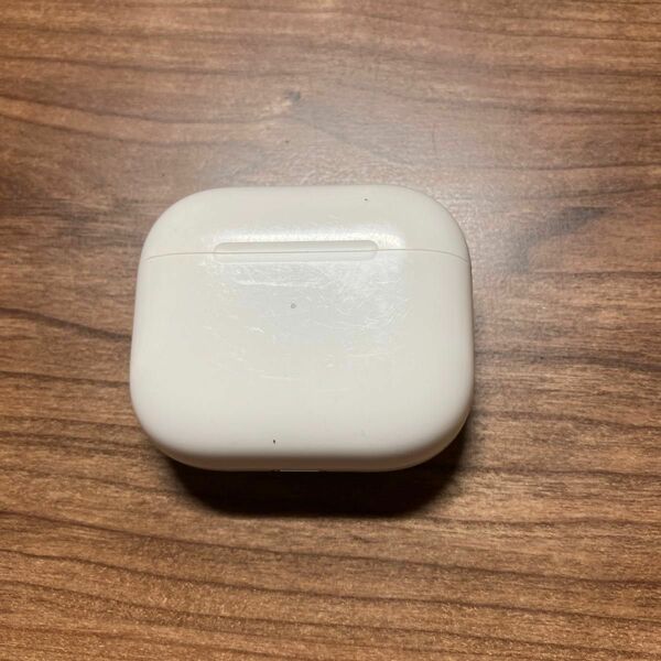 アップル Airpods A2566充電ケースのみ 